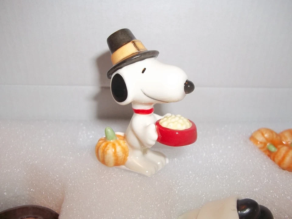 Lenox Peanuts Thanksgiving Day Figurine Set of 6 New In Box - Image 2 of 4
