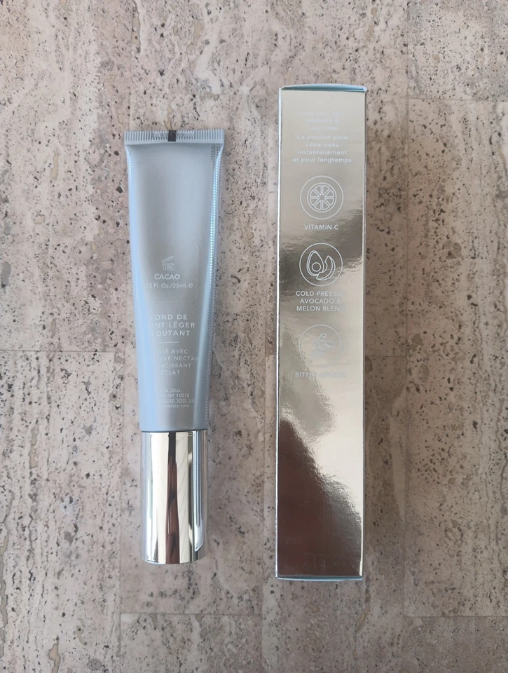 BECCA Skin Love Weightless Blur Foundation CACAO - 1.23FL OZ - Image 2 of 4