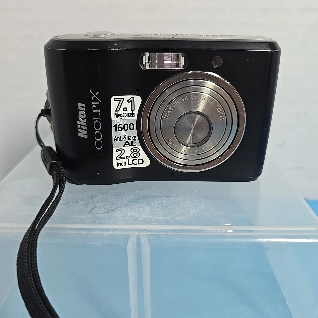 Nikon COOLPIX Digital Cameras 7-7.9 MP Maximum Resolution for Sale