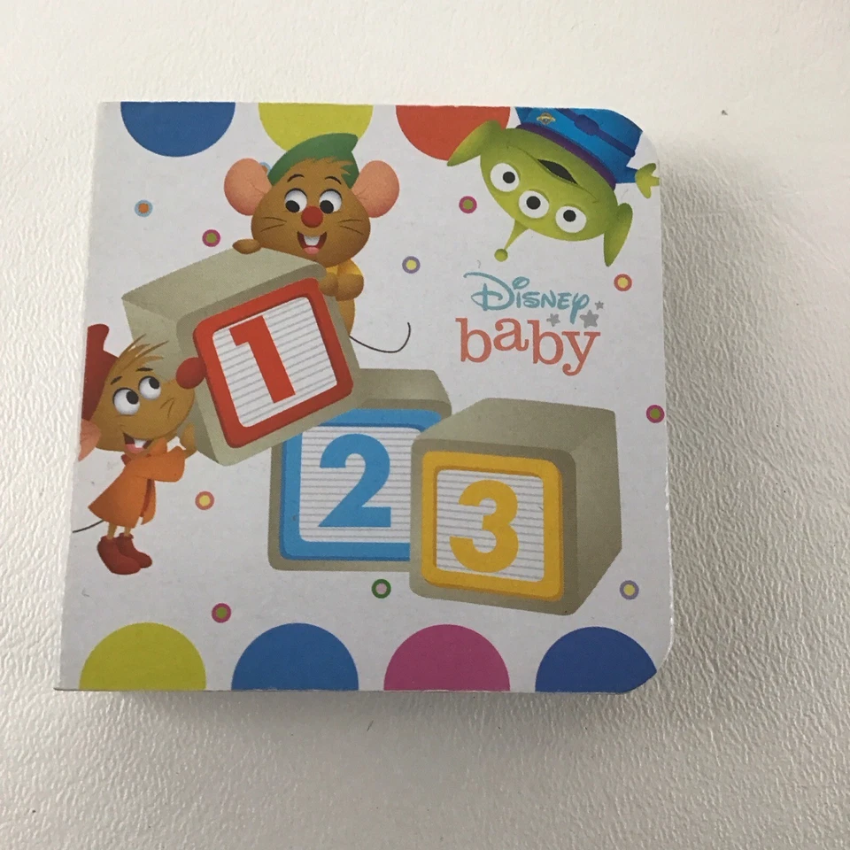 Mini libro de tablero Disney 123 con figuras gruesas encontrando a Nemo Dory hada madrina Foto 2 de 4