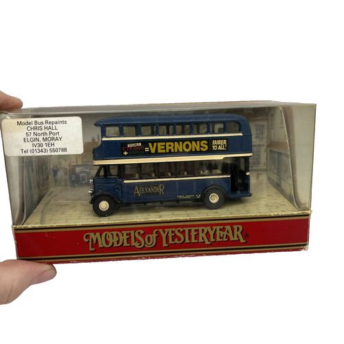 Matchbox Models of Yesteryear Leyland Titan Blue Bus , Model Y5C 1930