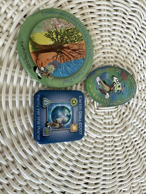 Lot Of 3 Disneyland Volunteer Earth Day Cast Member Pin Button - Jiminy Cricket