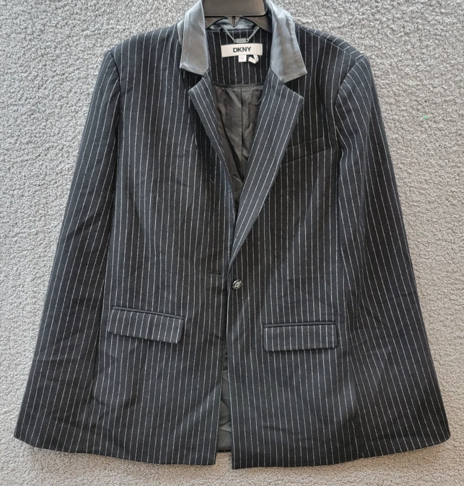 Dkny в тонкую полоску плащ куртка женский размер средний черный и белый кнопка спереди - Изображение 2 из 4