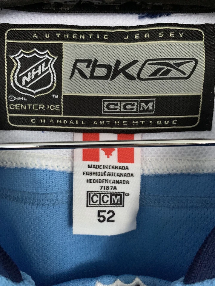 Camiseta deportiva del equipo Pittsburgh Penguins Reebok clásica de invierno Malkin #71 talla 52 Foto 4 de 4