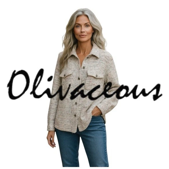 Olivaceous Women’s Long Sleeve Textured Button Front Collared Coat Size Small - Image 2 of 4