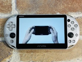 SONY PS Vita PCH-2000 SILVER Japan PlayStation Charger  8GB Pouch No.2D DDP