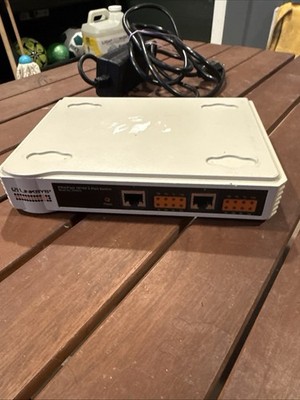 Linksys EZXS12 10/100 2 Port Ethernet Switch