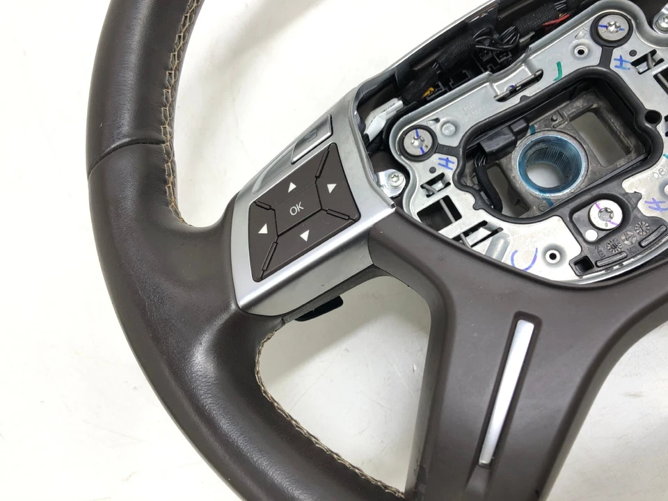 2013-2016 MERCEDES GL450 X166 STEERING WHEEL OEM. Foto 3 de 4