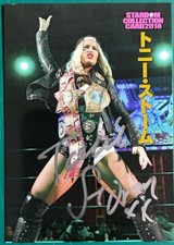 2018 STARDOM Toni Storm Autographed Card AEW WWE NXT UK