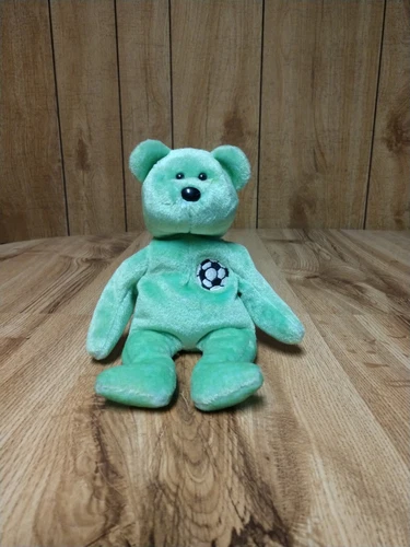 Vintage Ty Beanie Baby Kicks the Soccer Bear 1999 Plush Toy