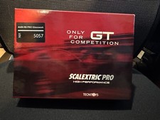 Scalextric / SCX PRO 1:32 analog Audi R8 Glasswork Brand New slot car 5057