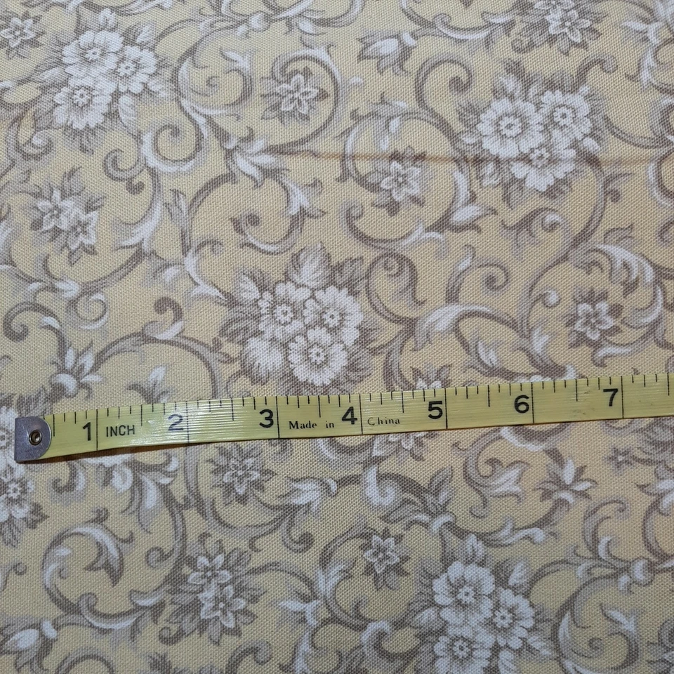 2.75 Yds Kesslers for Concord Fabrics YELLOW Floral UPHOLSTERY DRAPE Fabric 54W  - Image 2 of 4