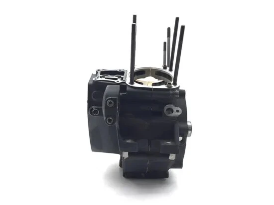 Engine Left Right Center Cases 2012 Harley Electra Ultra Limited FLHTK 2950A - Image 4 of 4