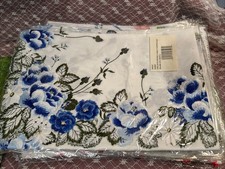 Field Flowers Table Topper Tablecloth Square NIP