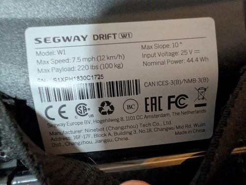 Segway Ninebot Drift W1 Electric Roller Skates Hovershoes - Picture 3 of 5