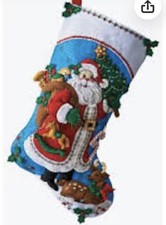 Bucilla TRADITIONAL SANTA Christmas Stocking Kit 2011 RARE F.D. 18"