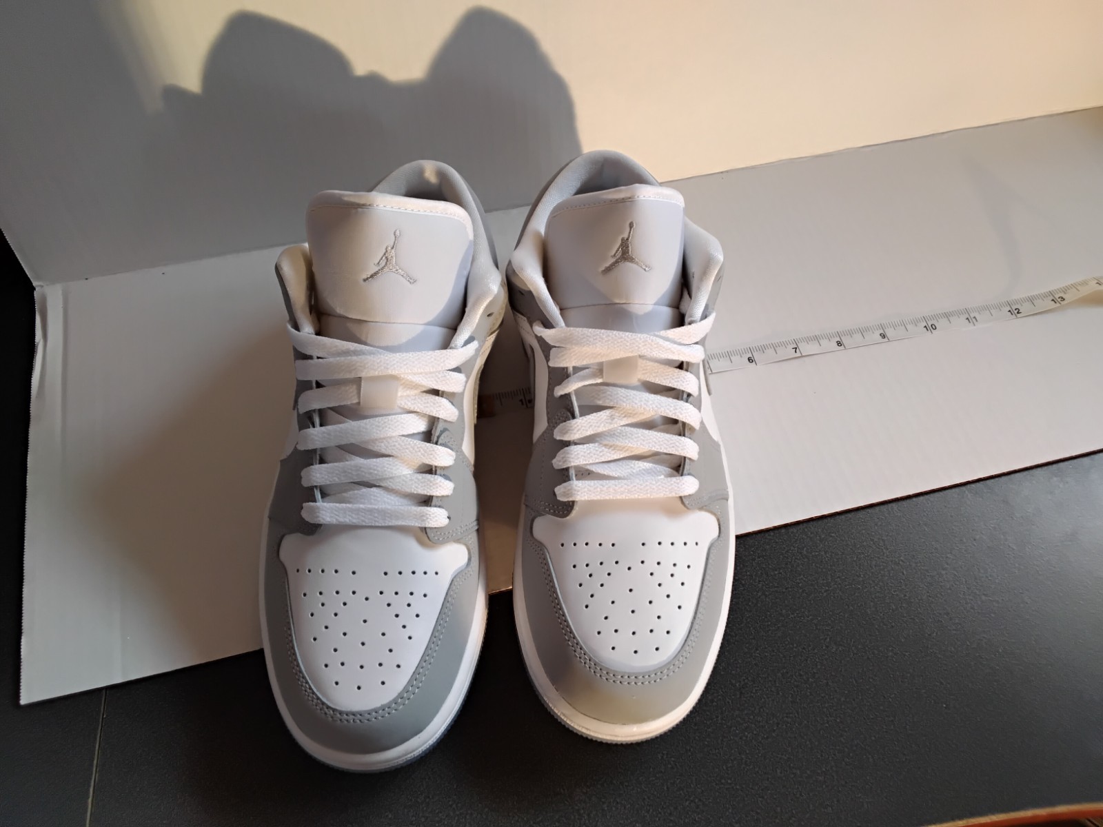 Womens Air Jordan 1 Low, White Wolf Grey-Aluminum, Size 9.