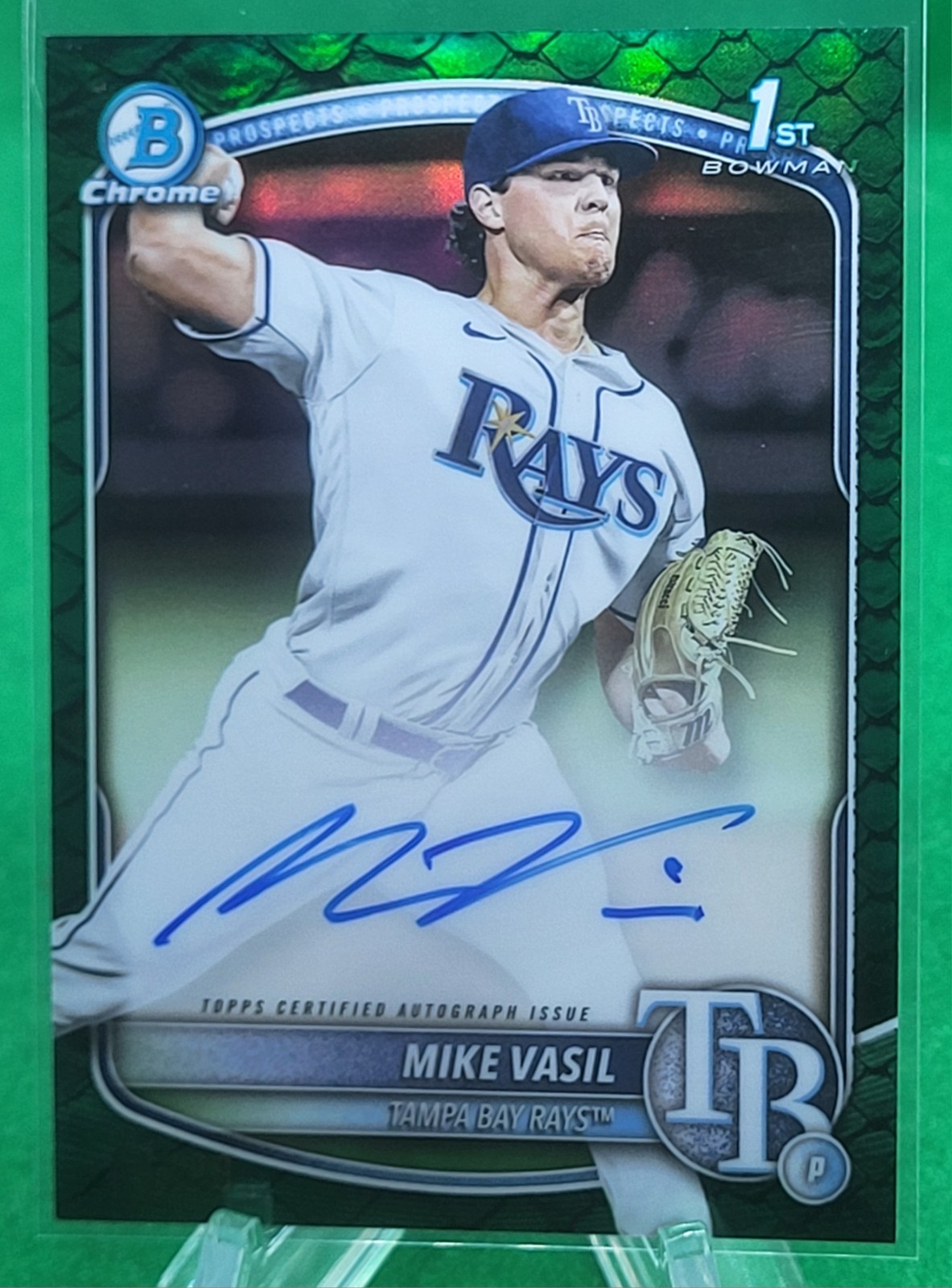 Mike Vasil 2025 Bowman Chrome #CPA-MV 1st Green Reptilian Auto /99 Rays