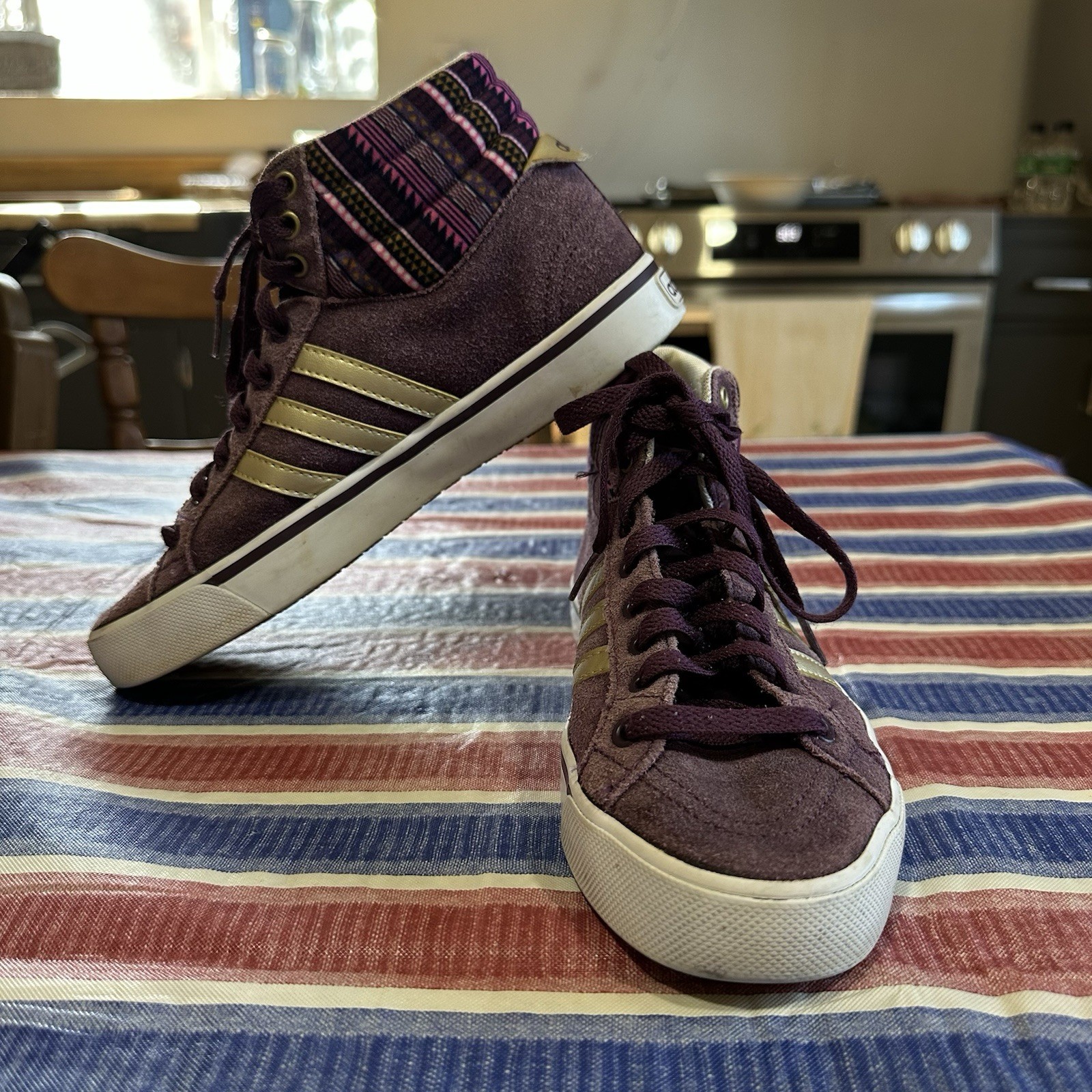 S Gold Purple Suede Neo Chukka Men's 5 1/2 Women's 7 Unique 
