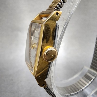 Seiko Femi Laurel Tank Watch Women 16mm White Dial Gold Plated