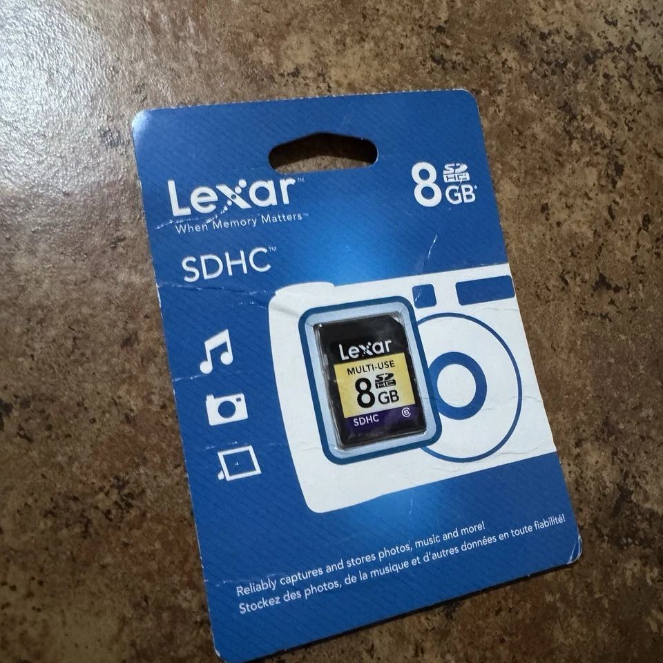 Lexar 512MB and Kingston 8 GB Class 4 SDHC Flash Memory Card SD4/8GB - Image 2 of 3