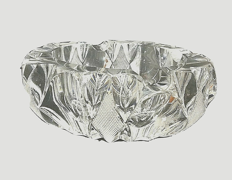 Vintage 1950s 60s pressed glass ashtray heavy clear thick round glass 6" MCM
