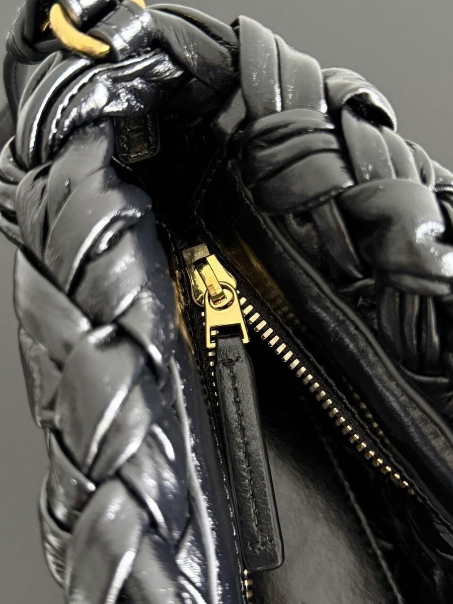 BOTTEGA VENETA Kalimero Cha-Cha Black Intreccio Clutch | eBay