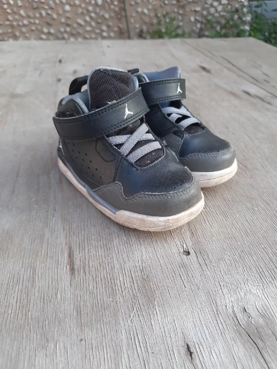 All black tennis deals shoes for girls