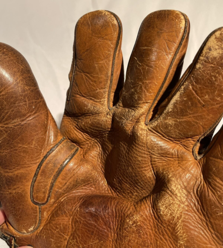 Vintage 1940's Baseball Gloves Mitt MacGregor Dixie Walker and Wilson 642 - Picture 12 of 12