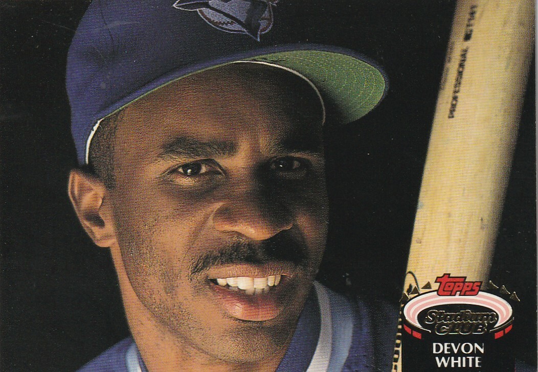 FREE SHIPPING-MINT-1992 Topps Stadium Club Devon White #41 PLUS BONUS CARDS