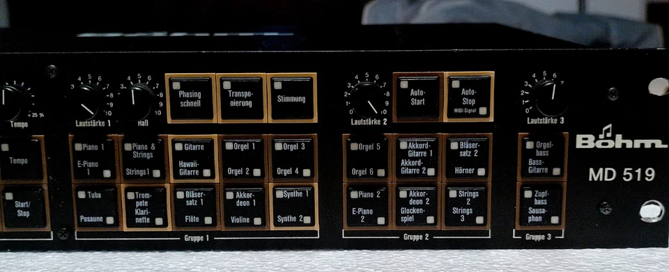 Böhm MD 519, a Vintage Full MIDI Organ, FM Synth + Analog Effects in Rack mount - Bild 3 von 4