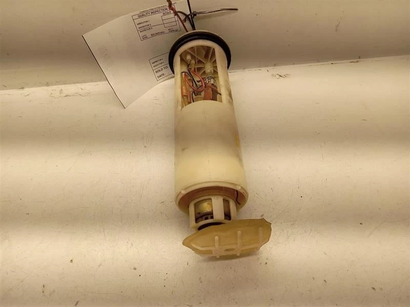 Fuel Pump Only Convertible 98 99 00 01 02 03 04  VOLVO C70  S70 V70 850  - Imagem 2 de 4