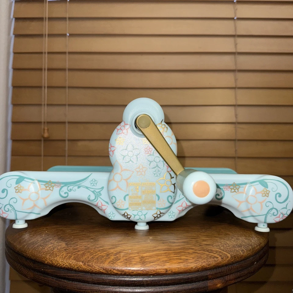 Máquina de corte/grabado Sizzix Big Shot extendida multiusos álbumes de recortes Foto 2 de 4