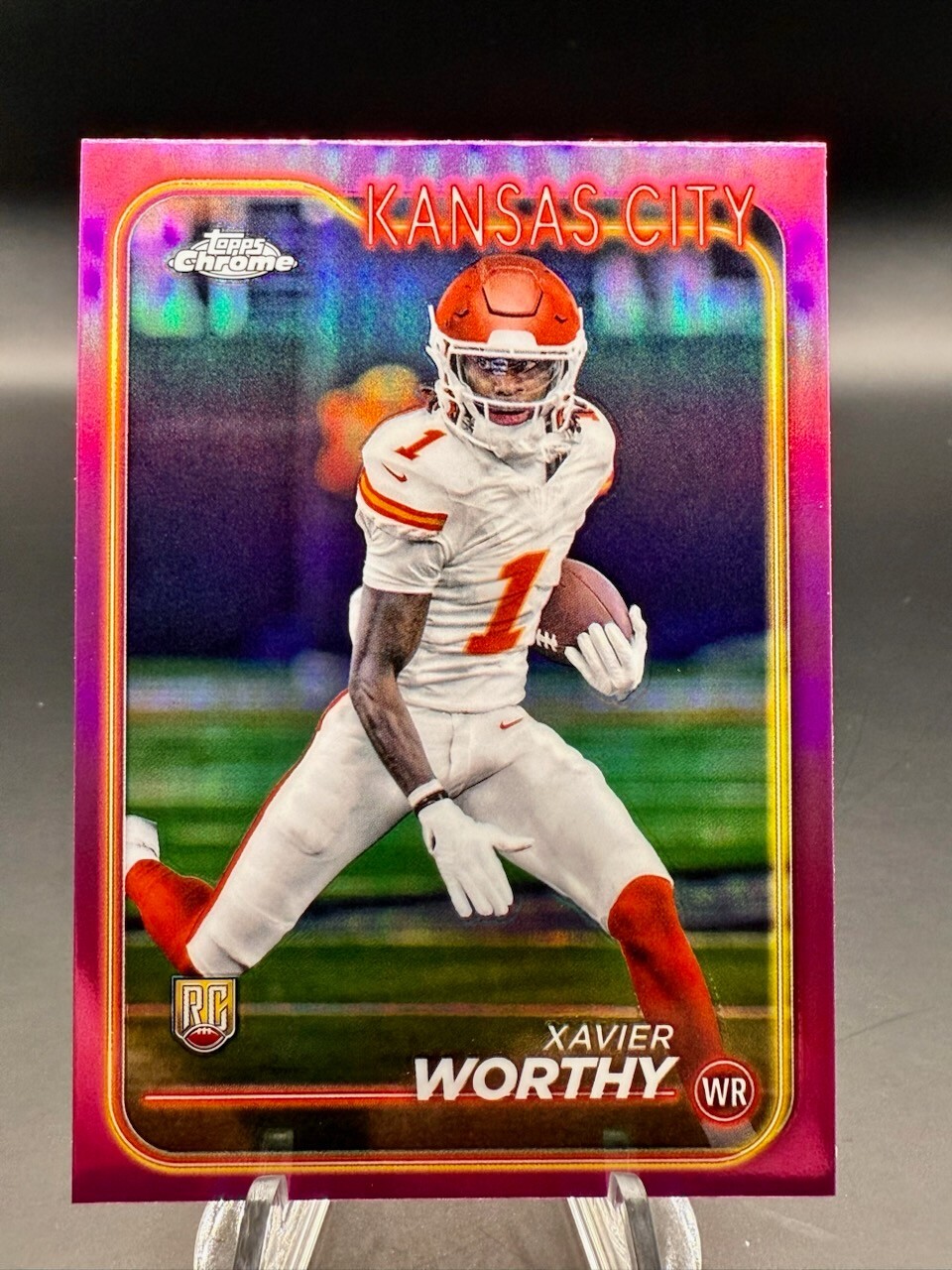 2024 Topps Chrome Football - Xavier Worthy Pink Refractor (RC) #208 Chiefs