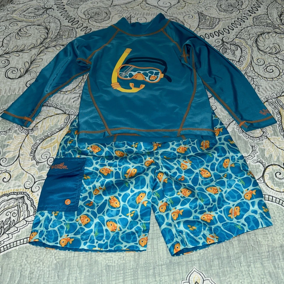 UV Skinz Kinder Jungen 2-teiliges Bademoden-Set türkis Fisch Größe 6 UPF 50+ neu ohne Etikett