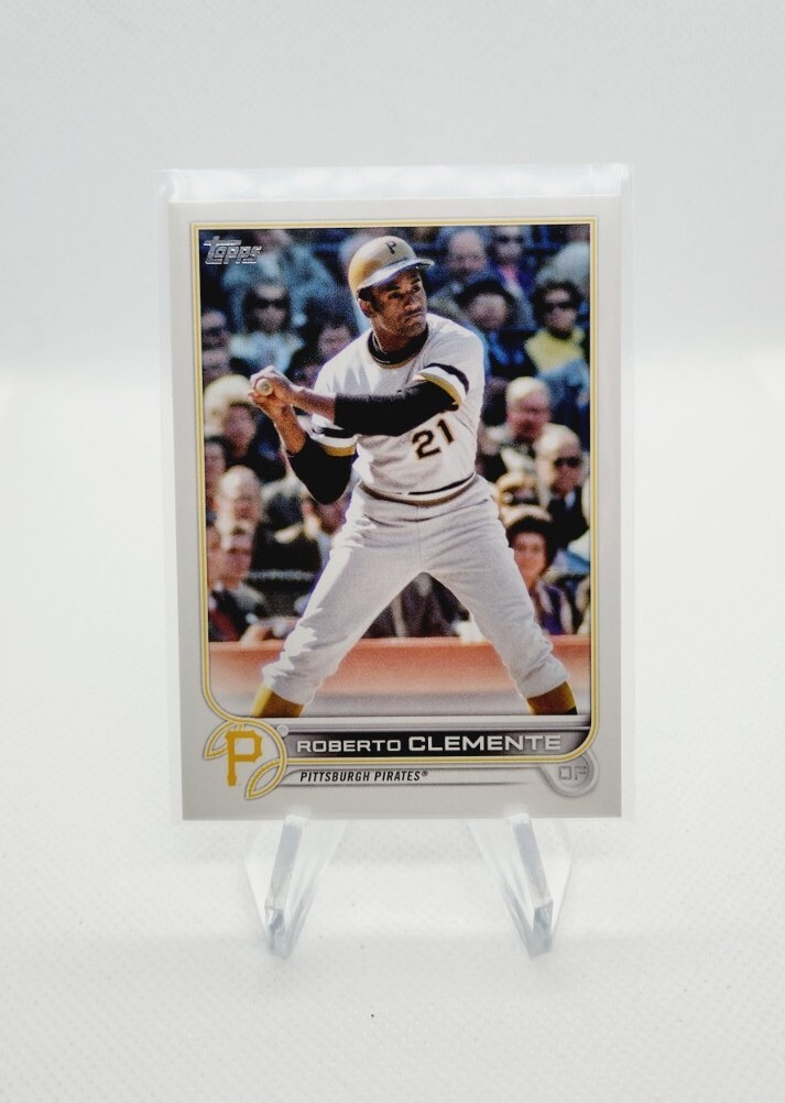 2022 Topps Update Roberto Clemente Image Variation Short Print SP #US21! Pirates
