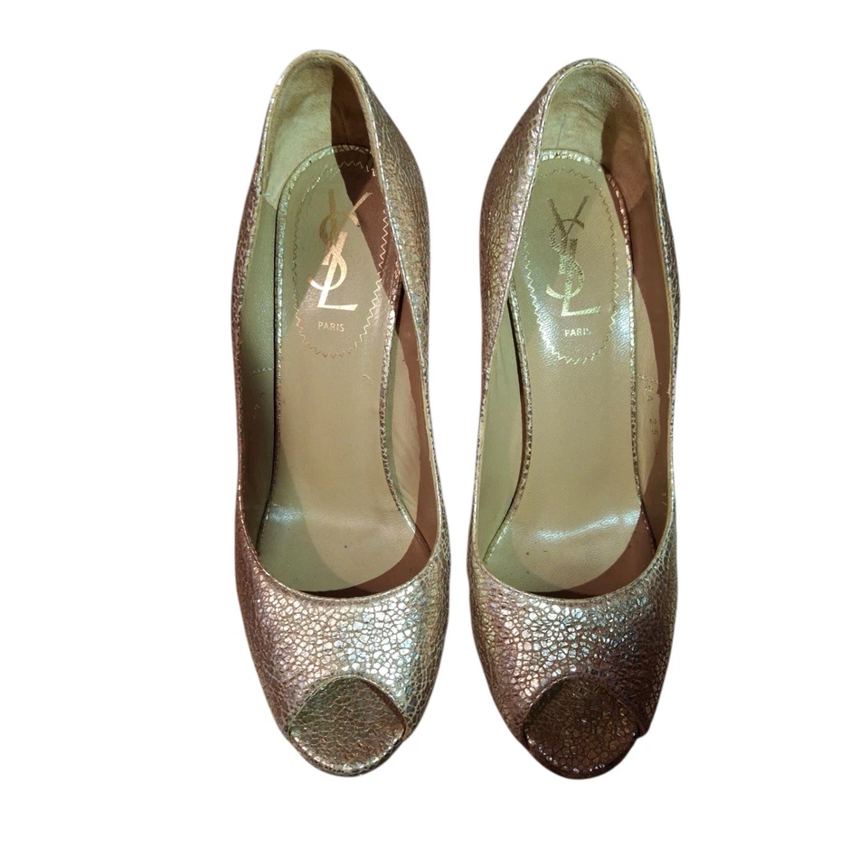 Zapatos de salón YSL YVES SAINT LAURENT Palais de cuero con textura dorada punta abierta, talla 37,5 Foto 3 de 4