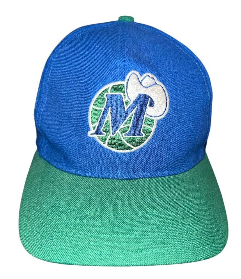 Crispy Rare Nike Dallas Mavericks Hat 90s VTG Taiwan NBA Hook & Loop Closure - Image 2 of 4