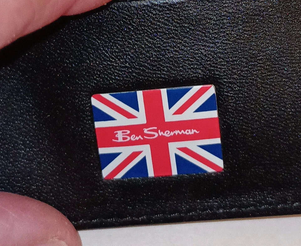 Carteira Bifold Masculina Ben Sherman Couro Bi-Fold Preta NOS - Imagem 2 de 4