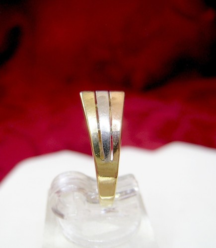 PT900 18K MULTI TONE GOLD BAND WEDDING RING SIZE 6 - Picture 5 of 12