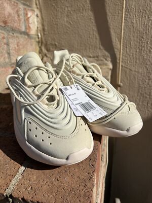 Adidas Womens Ozelia GW6808 Sand Ecru Tint Black Size