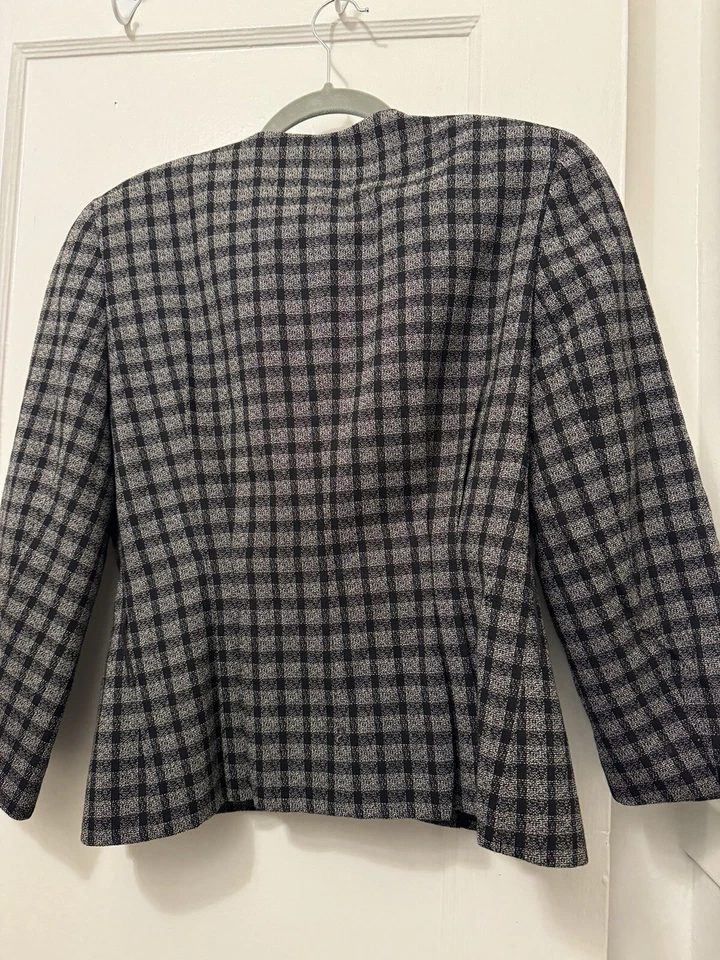 复古 80 年代 Christian Dior 灰色和黑色格子修身西装外套 — 第 3/4 张图片