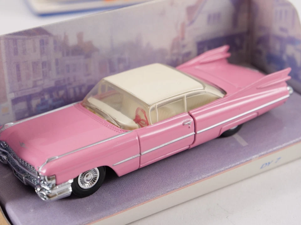 Matchbox 1/43 Cadillac Coupé de ville 1959 DY7-B The Dinky Collection - Photo 3/4