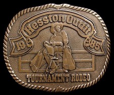 MG30161 GREAT PRCA  1985 HESSTON TOURNAMENT RODEO  COLLECTOR BUCKLE