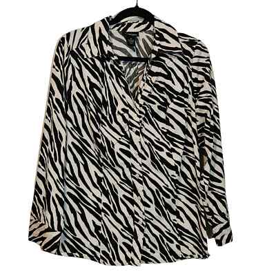 Lane Bryant Zebra print button down top Size 18