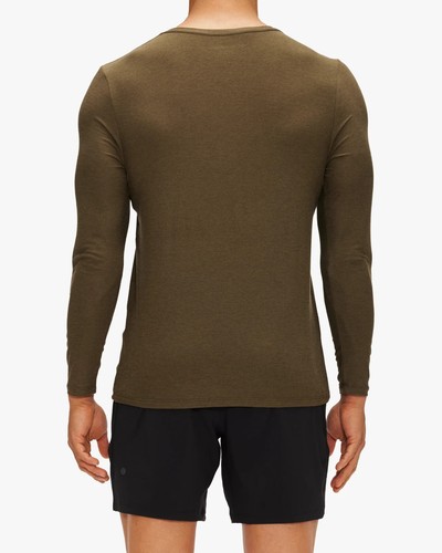 Beyond Yoga Men's Featherweight Always Beyond Long Sleeve T-Shirt Size Large NWT - Picture 2 of 8