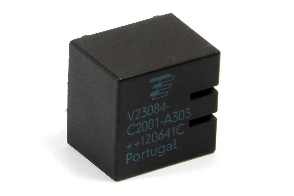 TYCO V23084-C2001-A303 relè Relè Rele BMW locking modulo GM5 ZV E46 Z4 Z8 X3 TYCO V23084-C2001-A303 relè Relè Rele BMW locking modulo GM5 ZV E46 Z4 Z8 X3