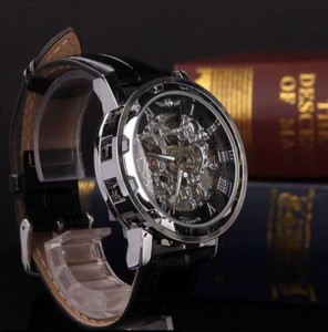 montre automatique squelette