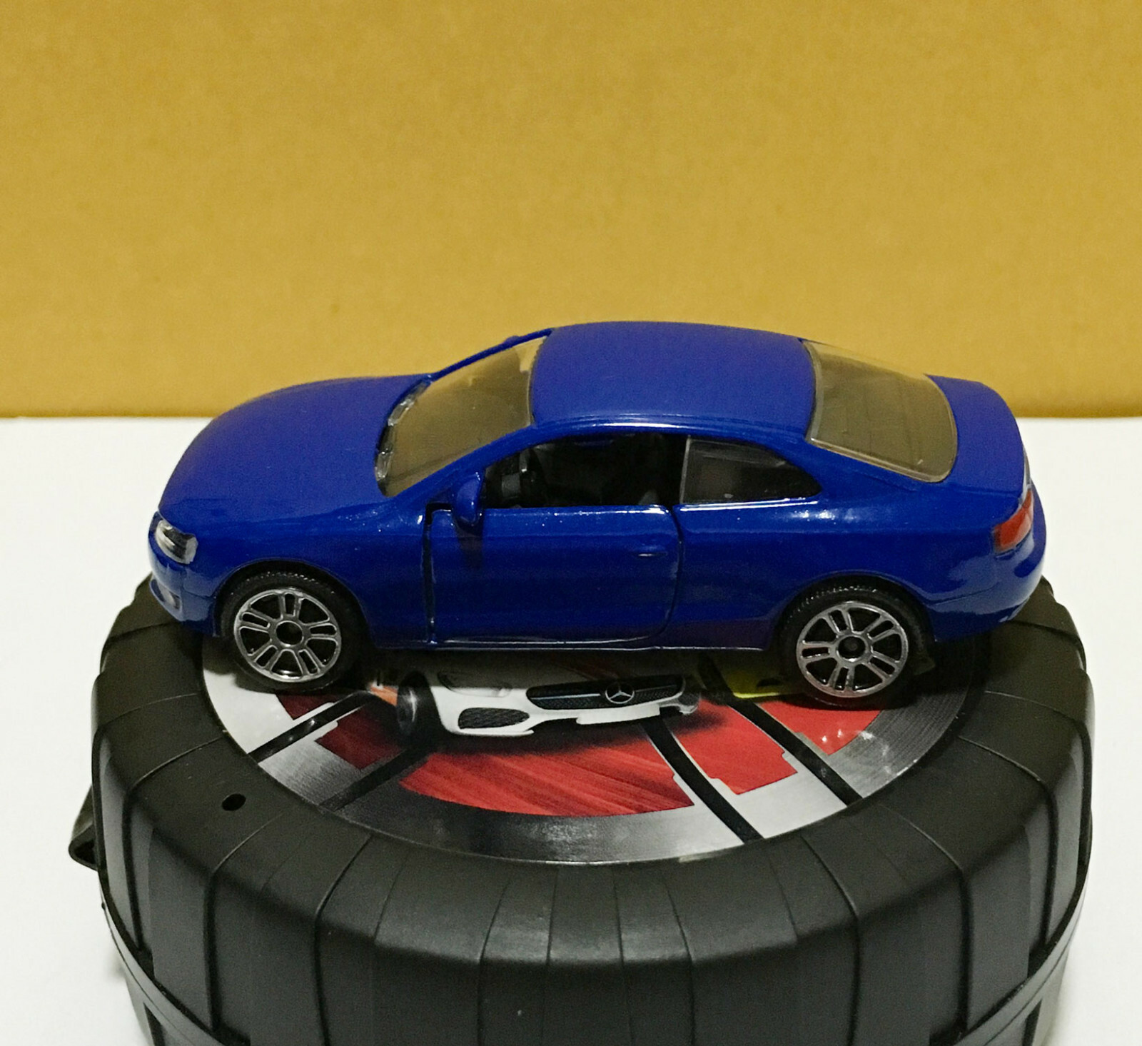 Picture 5 of 7