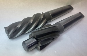 Lot 1.700”PILOT REAMER &HELICAL MORSE TAPER REAMER MT4 Shank  (J27)
